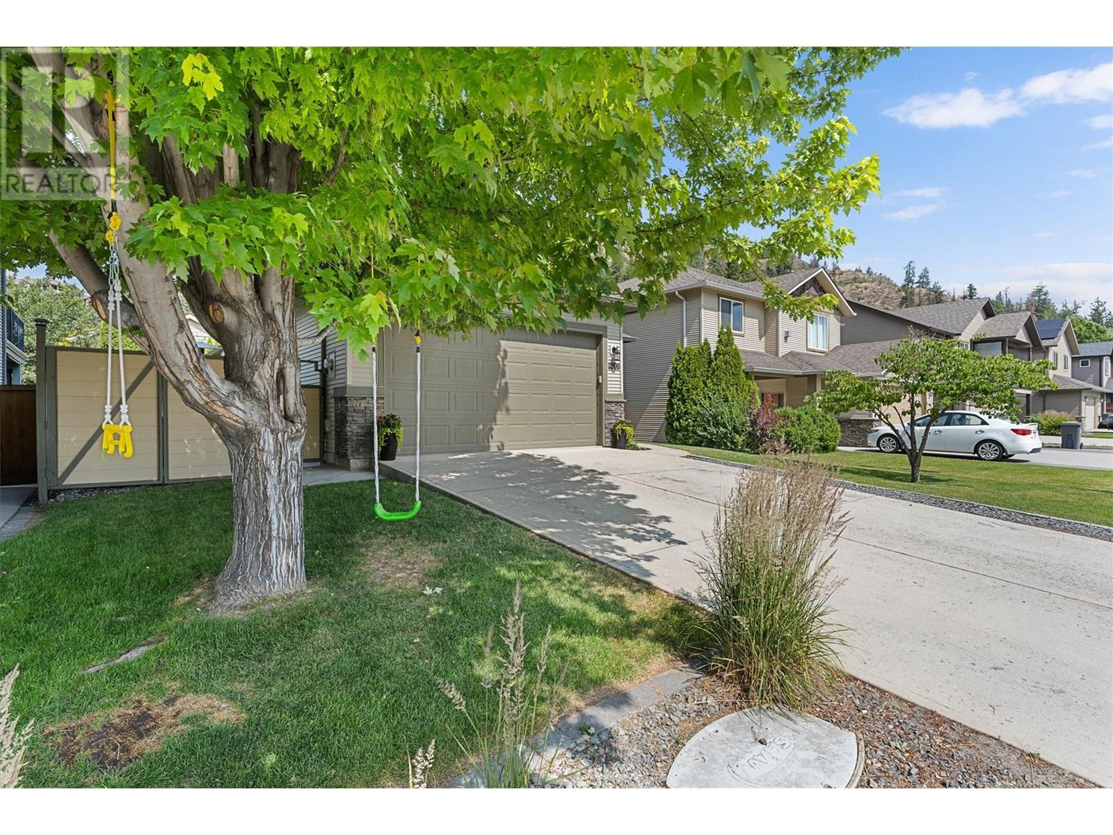 Property at 2806 Auburn Road image 4