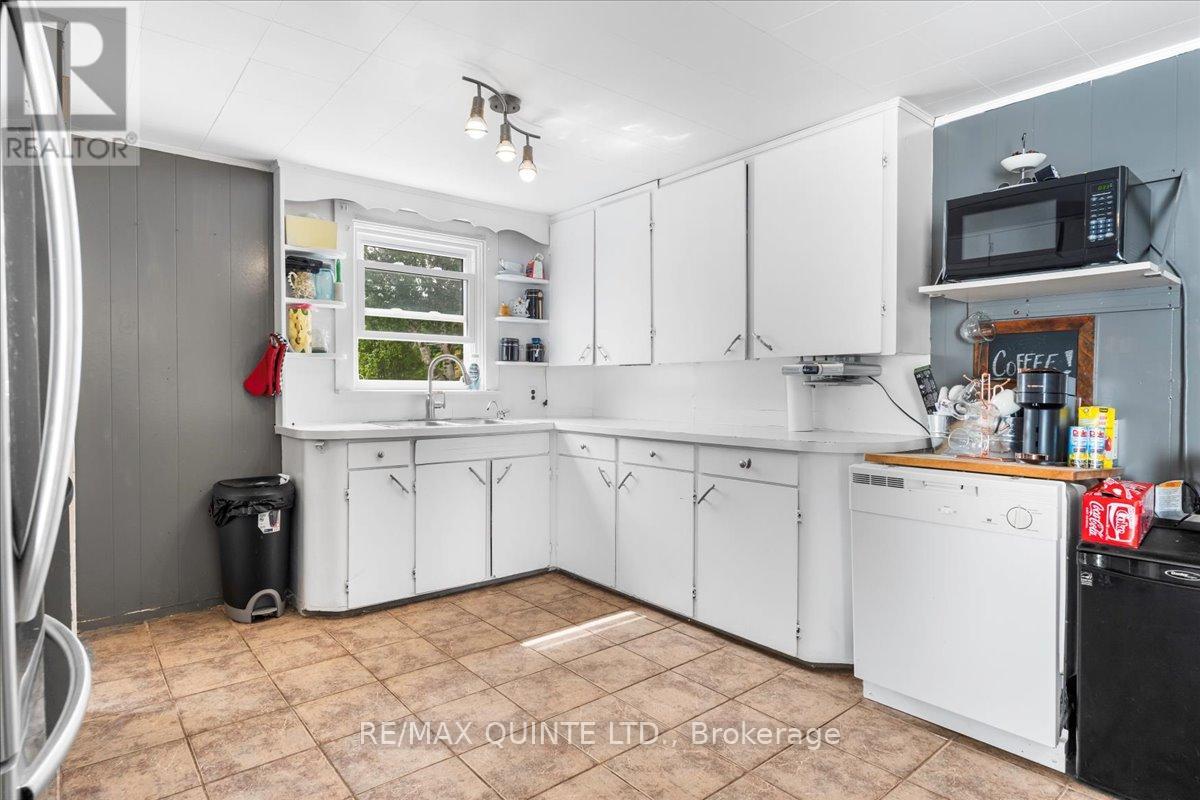 Property at 48 PAUL STREET image 5