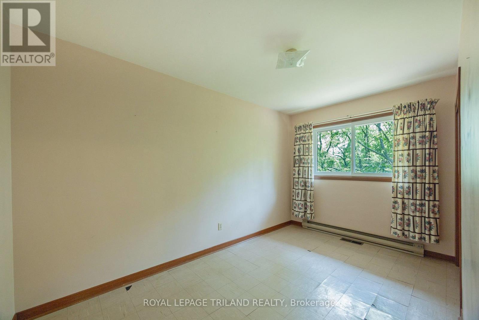 39339 Bush Line, St. Thomas, Ontario  N5P 3S9 - Photo 40 - X12230550
