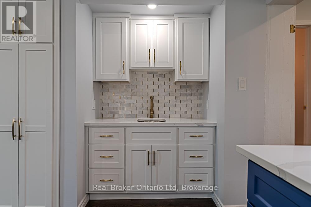 144 Loucks Lane, Chatsworth, Ontario  N0H 1G0 - Photo 10 - X12230434