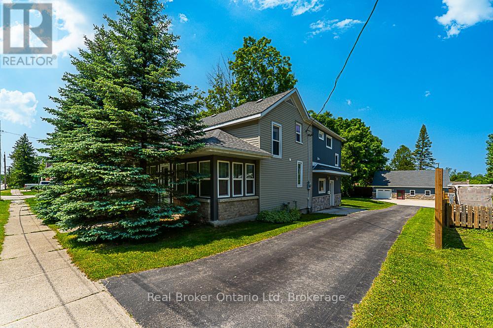 144 Loucks Lane, Chatsworth, Ontario  N0H 1G0 - Photo 2 - X12230434