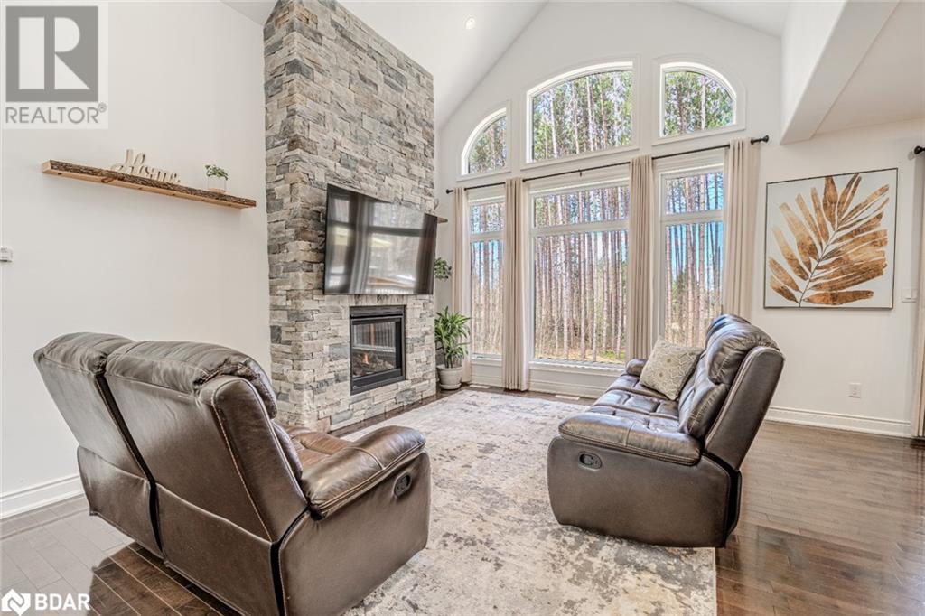 Property at 38 WINDERMERE Circle image 4
