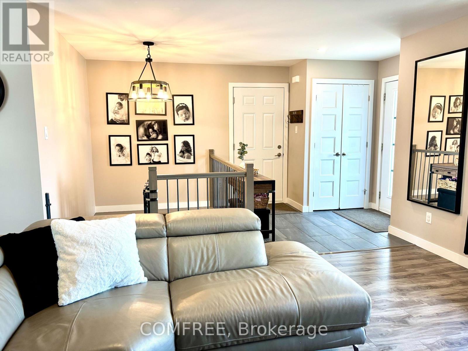 Property at 208 FILION STREET image 5