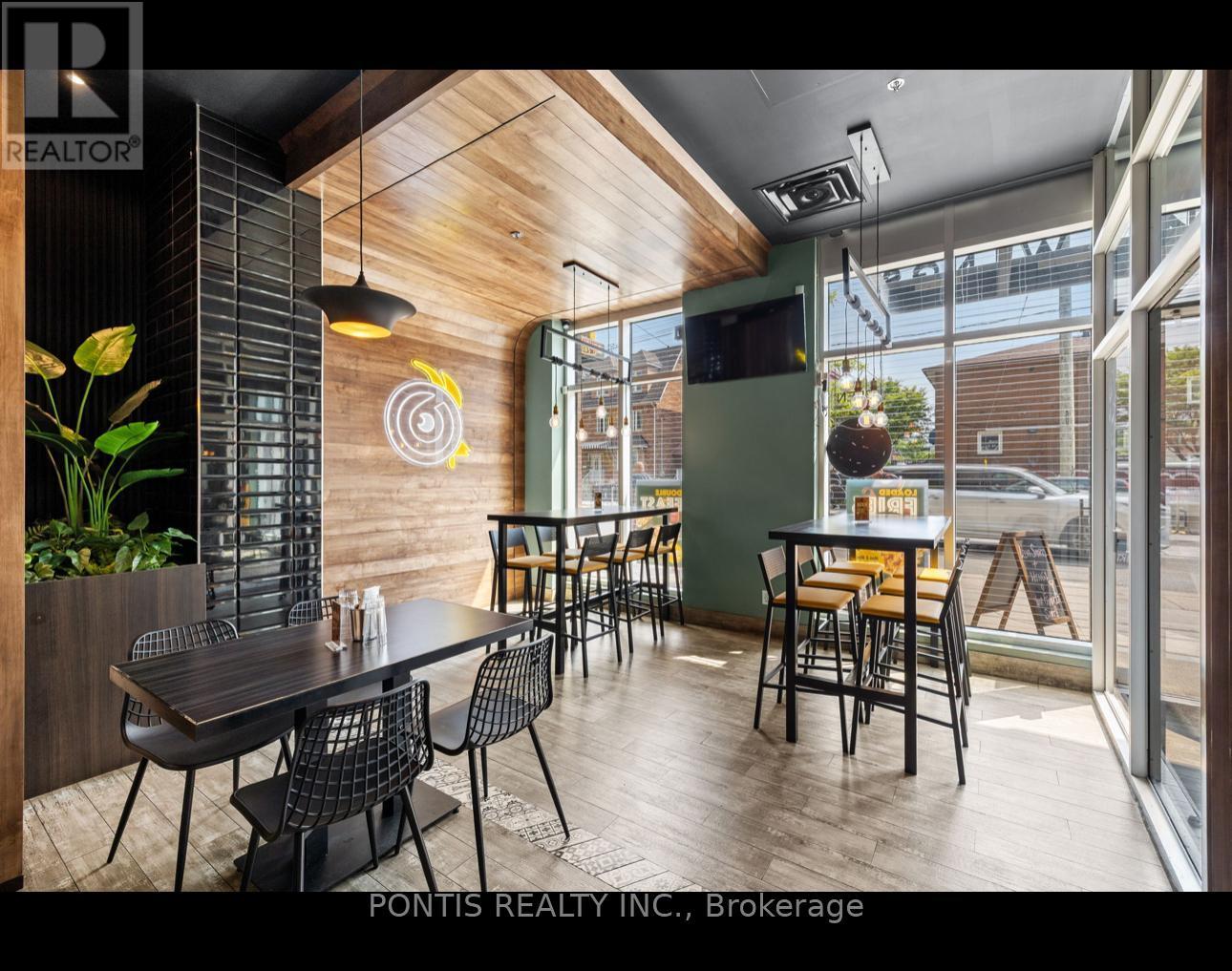Property at B5 - 410 BATHURST STREET image 5