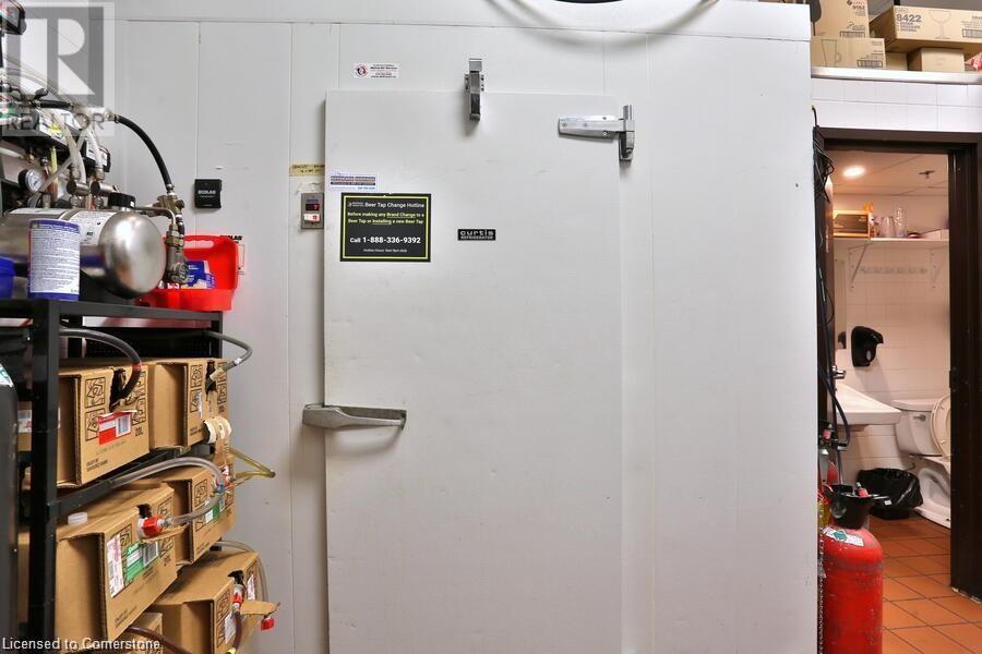 668 Erb Street W, Waterloo, Ontario  N2T 2K8 - Photo 16 - 40742564