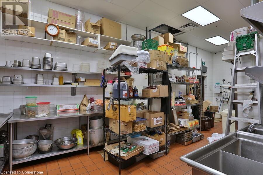 668 Erb Street W, Waterloo, Ontario  N2T 2K8 - Photo 17 - 40742564