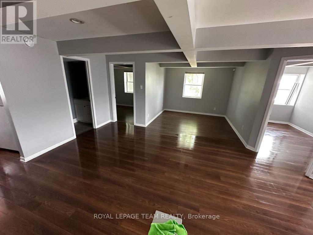 18 - 2759 Fenton Road S, Ottawa, Ontario  K1T 3T8 - Photo 4 - X12187721