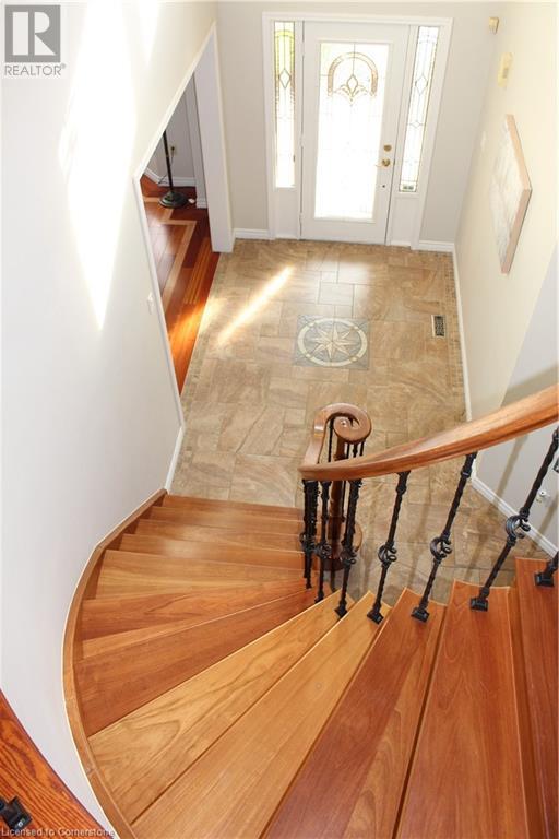 Property at 24 CANNING Crescent image 5
