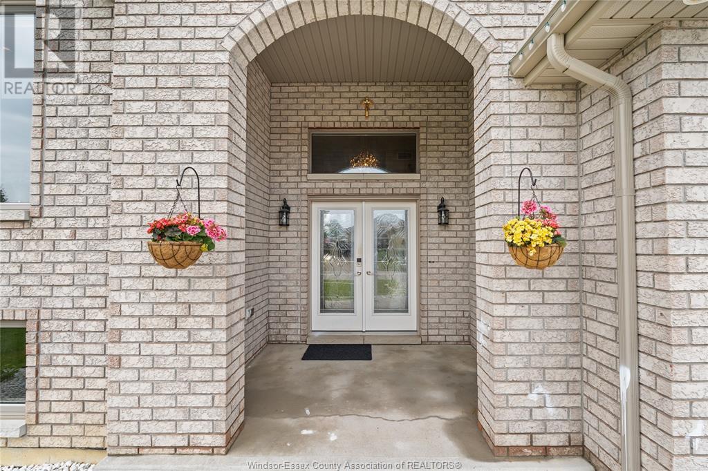 Property at 859 SOUTHWOOD DRIVE image 4