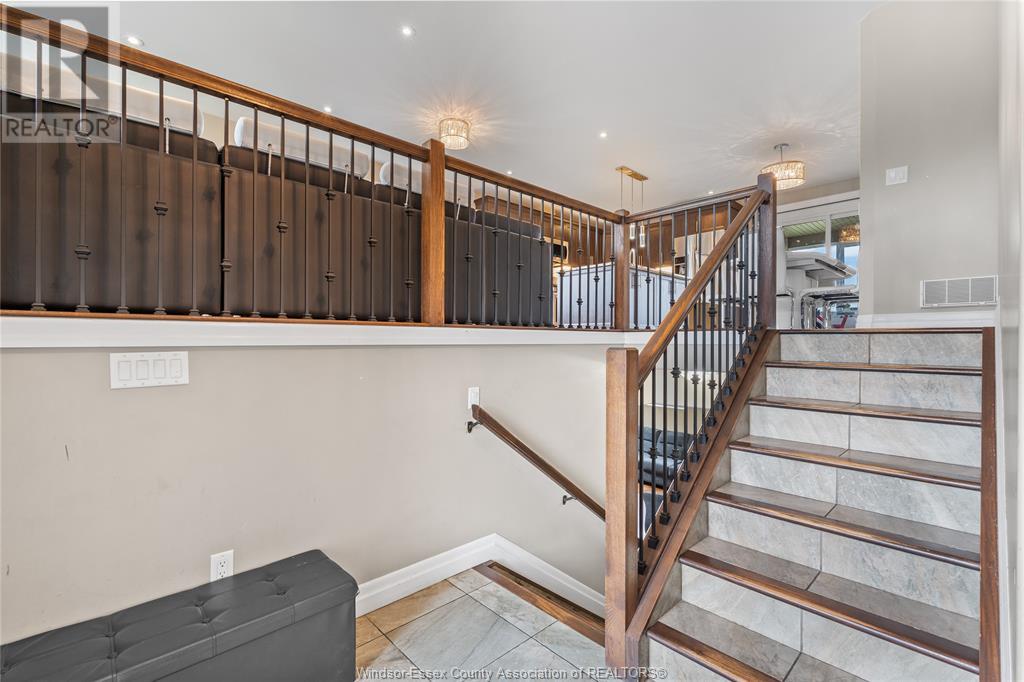 Property at 859 SOUTHWOOD DRIVE image 5