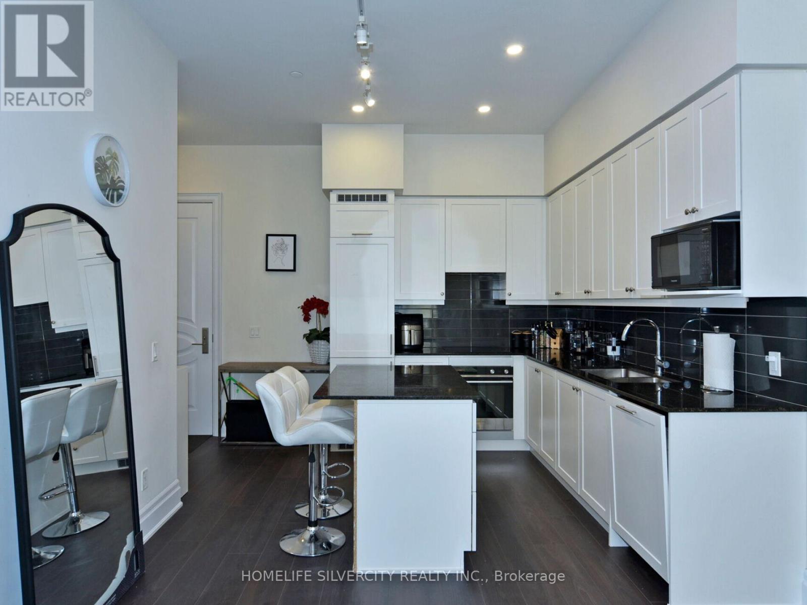 111 - 9075 Jane Street, Vaughan, Ontario  L4K 0L7 - Photo 16 - N12187555