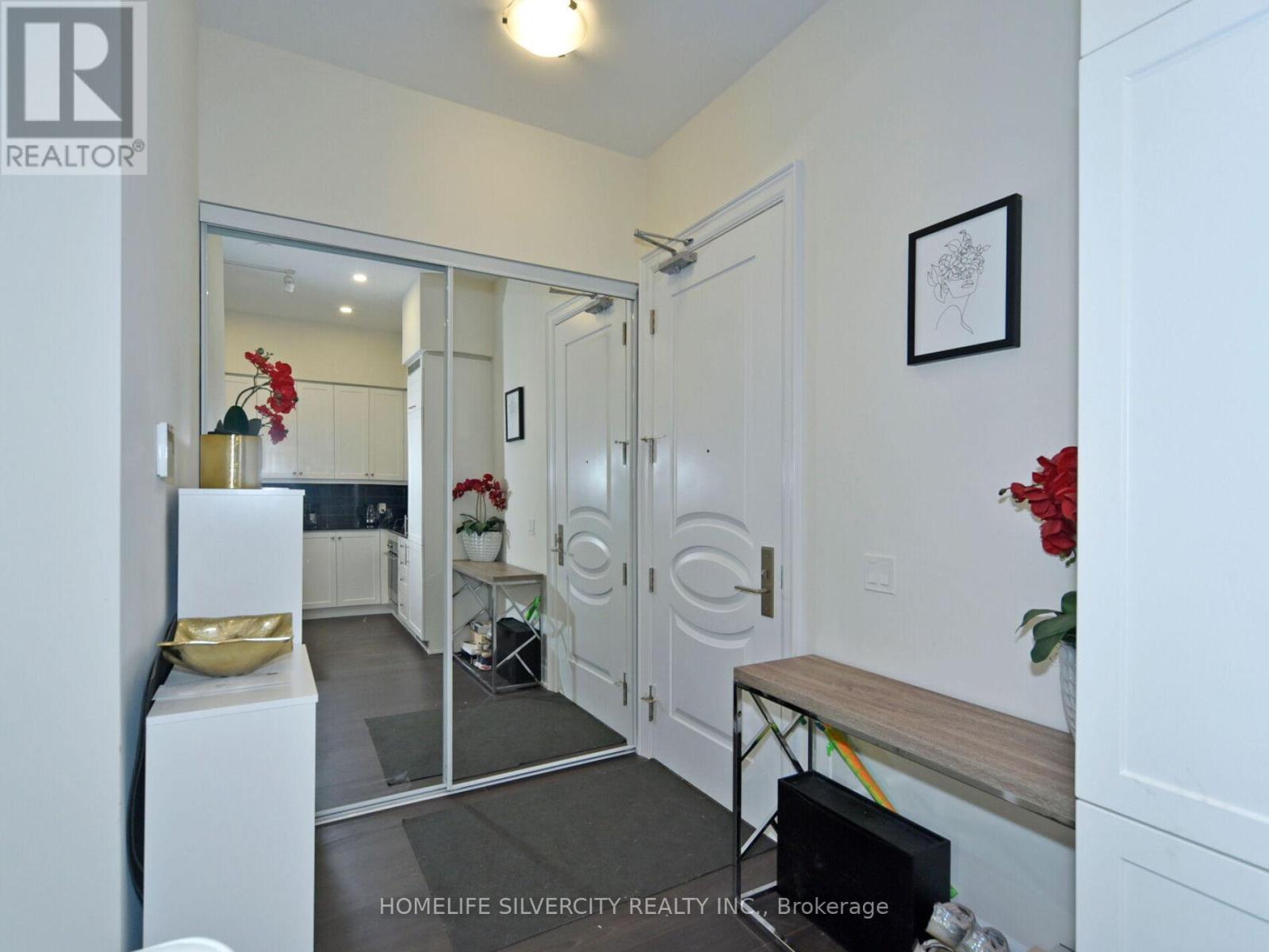 111 - 9075 Jane Street, Vaughan, Ontario  L4K 0L7 - Photo 11 - N12187551