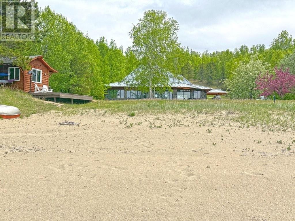 11 Peter Drive, Beardmore, Ontario  P0T 2G0 - Photo 40 - TB251737