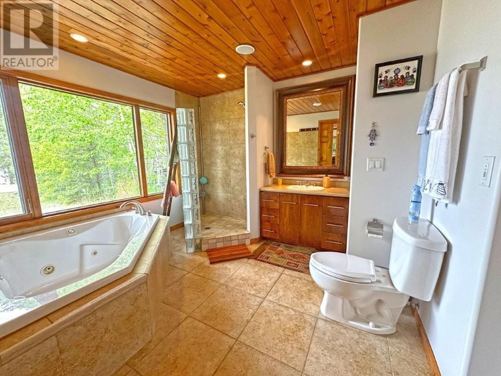 11 Peter Drive, Beardmore, Ontario  P0T 2G0 - Photo 22 - TB251737