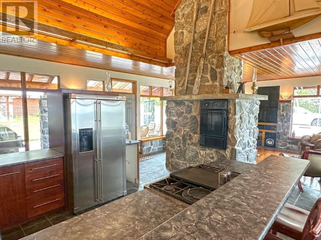 11 Peter Drive, Beardmore, Ontario  P0T 2G0 - Photo 8 - TB251737