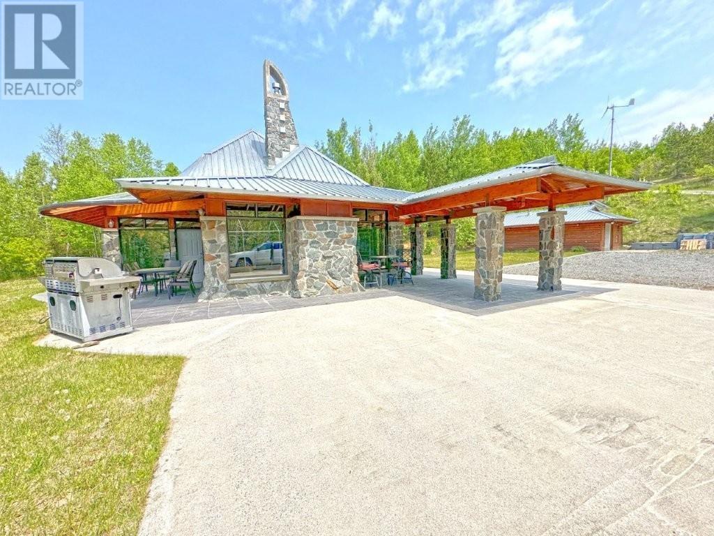 11 Peter Drive, Beardmore, Ontario  P0T 2G0 - Photo 5 - TB251737