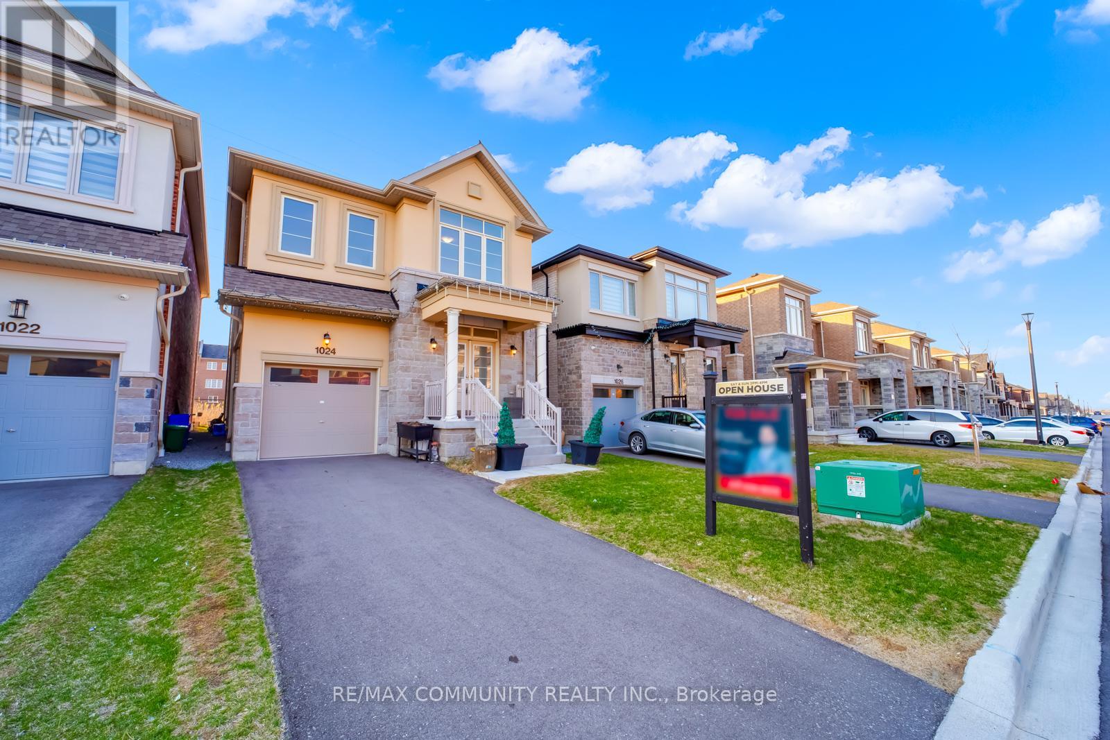Property at 1024 SKYRIDGE BOULEVARD image 2
