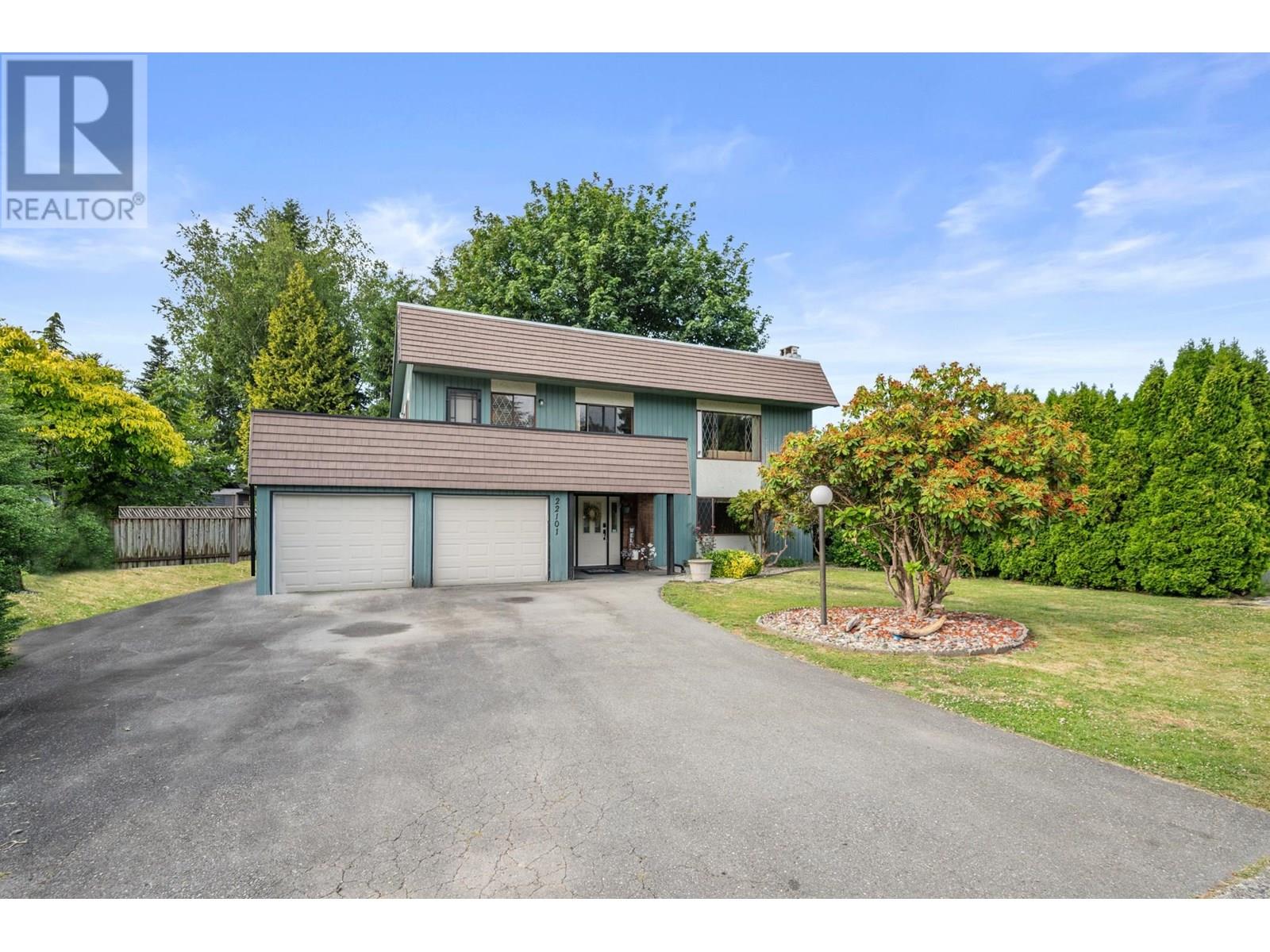 22101 CANUCK CRESCENT, maple ridge, British Columbia V2X4G1