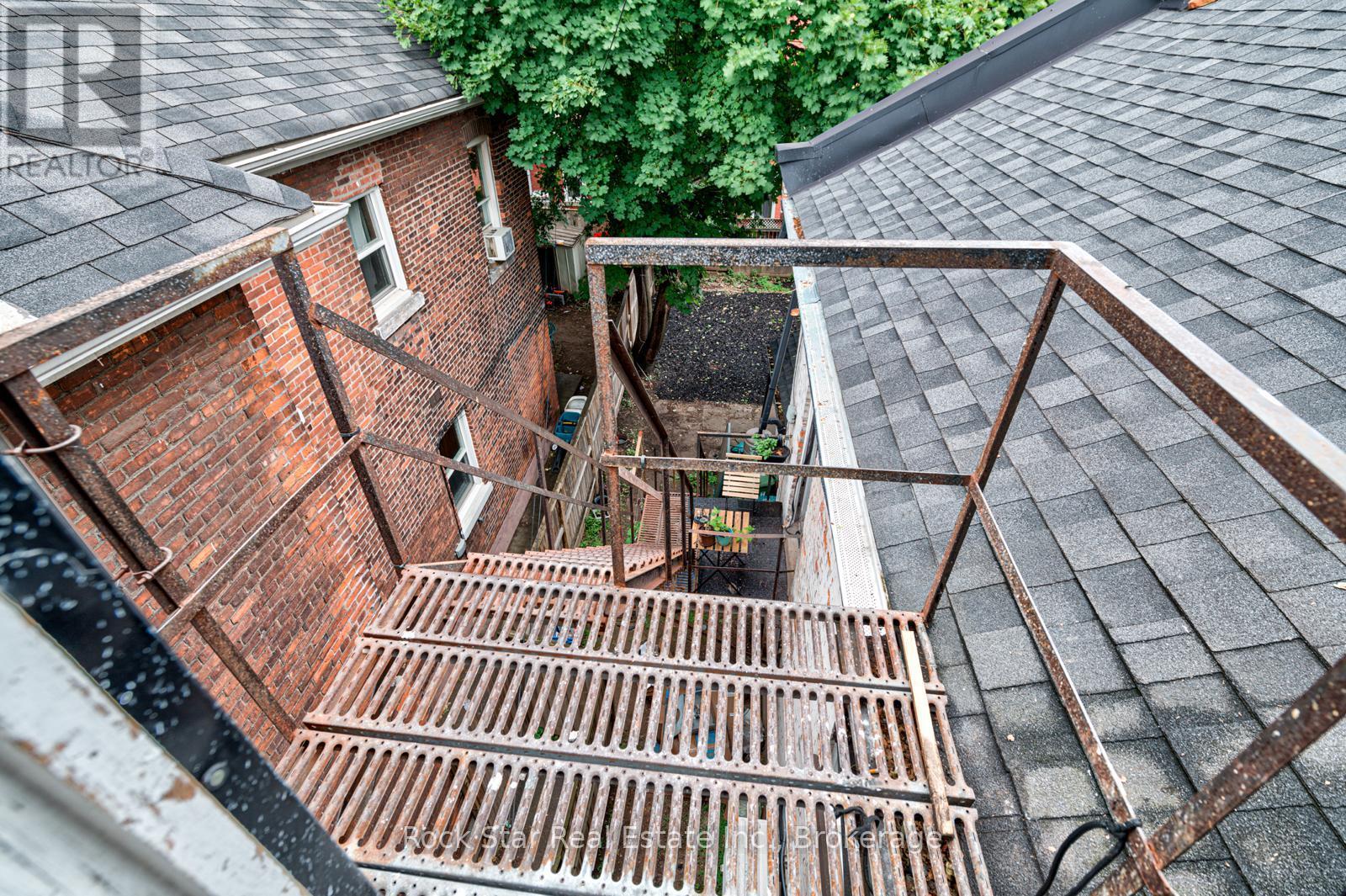 115 Cannon Street E, Hamilton, Ontario  L8L 2A2 - Photo 28 - X12193234
