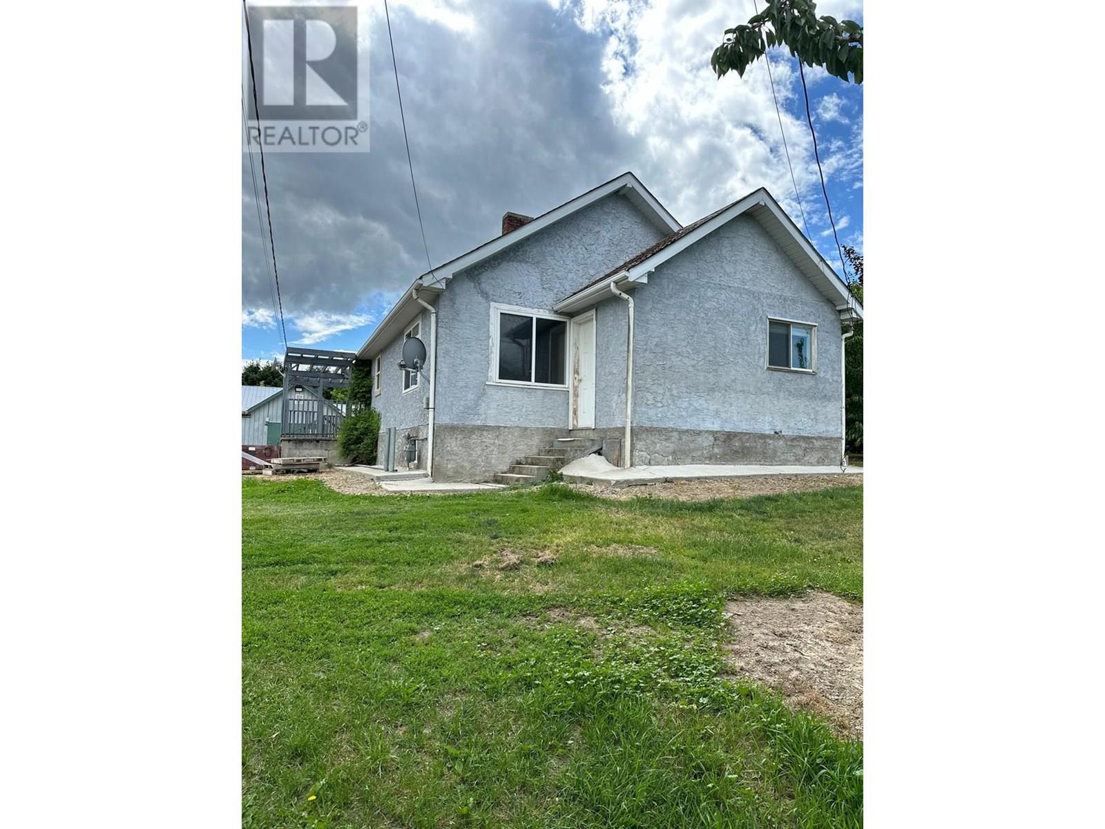 3037 Erickson Road, Creston, British Columbia  V0B 1G1 - Photo 1 - 10352802