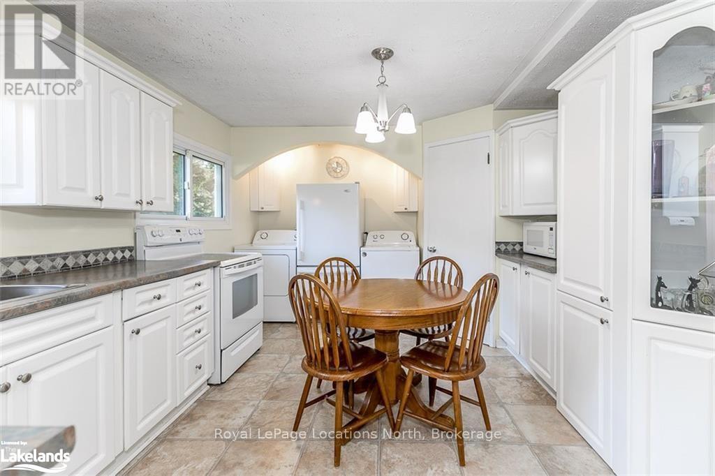 229 Bruce 23 Road, Kincardine, Ontario  N2Z 2X6 - Photo 14 - X12230688
