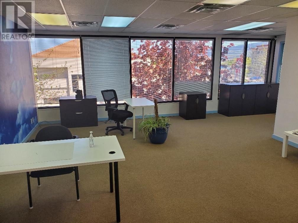 160 Dougall Road Unit# 203, Kelowna, British Columbia  V1X 3J4 - Photo 2 - 10352738