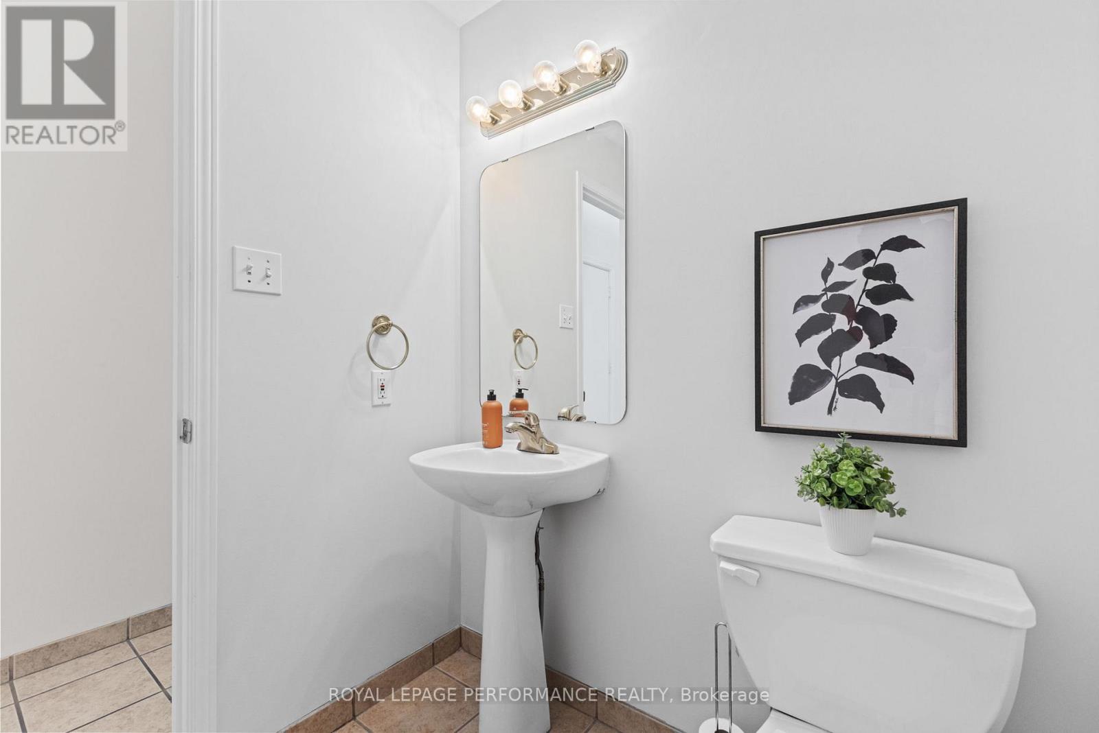Property at 6406 SABLEWOOD PLACE image 4