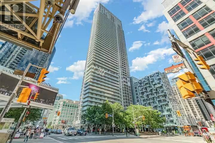 704 - 300 Front Street W, Toronto, Ontario  M5V 0E9 - Photo 1 - C12230626
