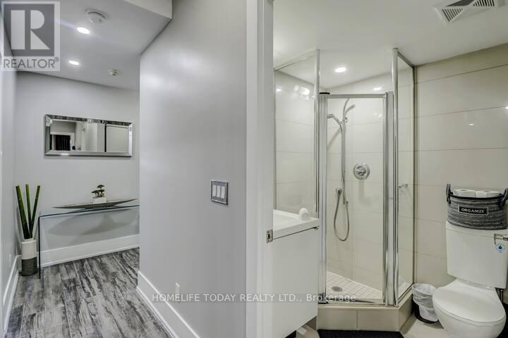 704 - 300 Front Street W, Toronto, Ontario  M5V 0E9 - Photo 18 - C12230626