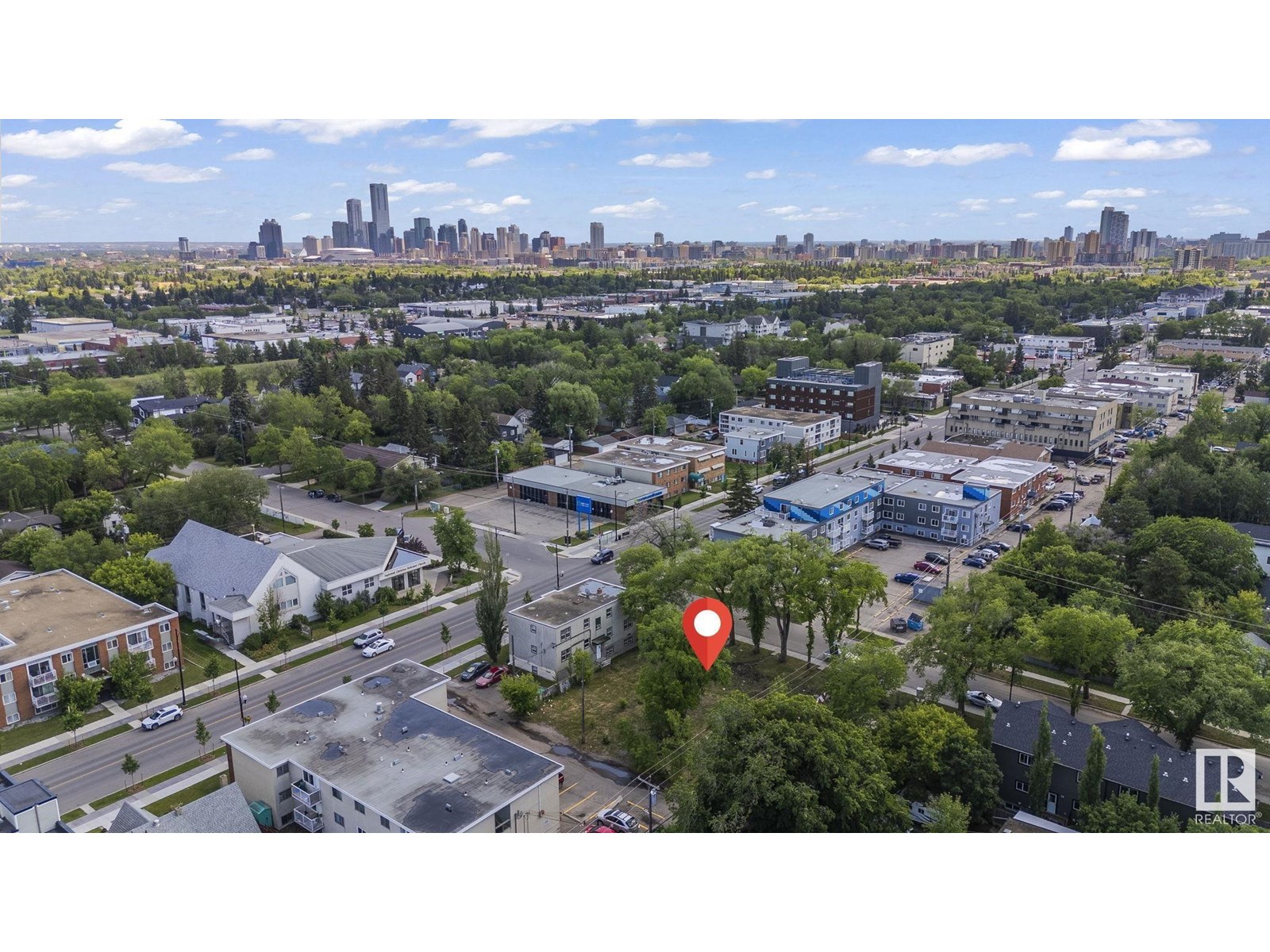 Property at 12414 113 AV NW image 1