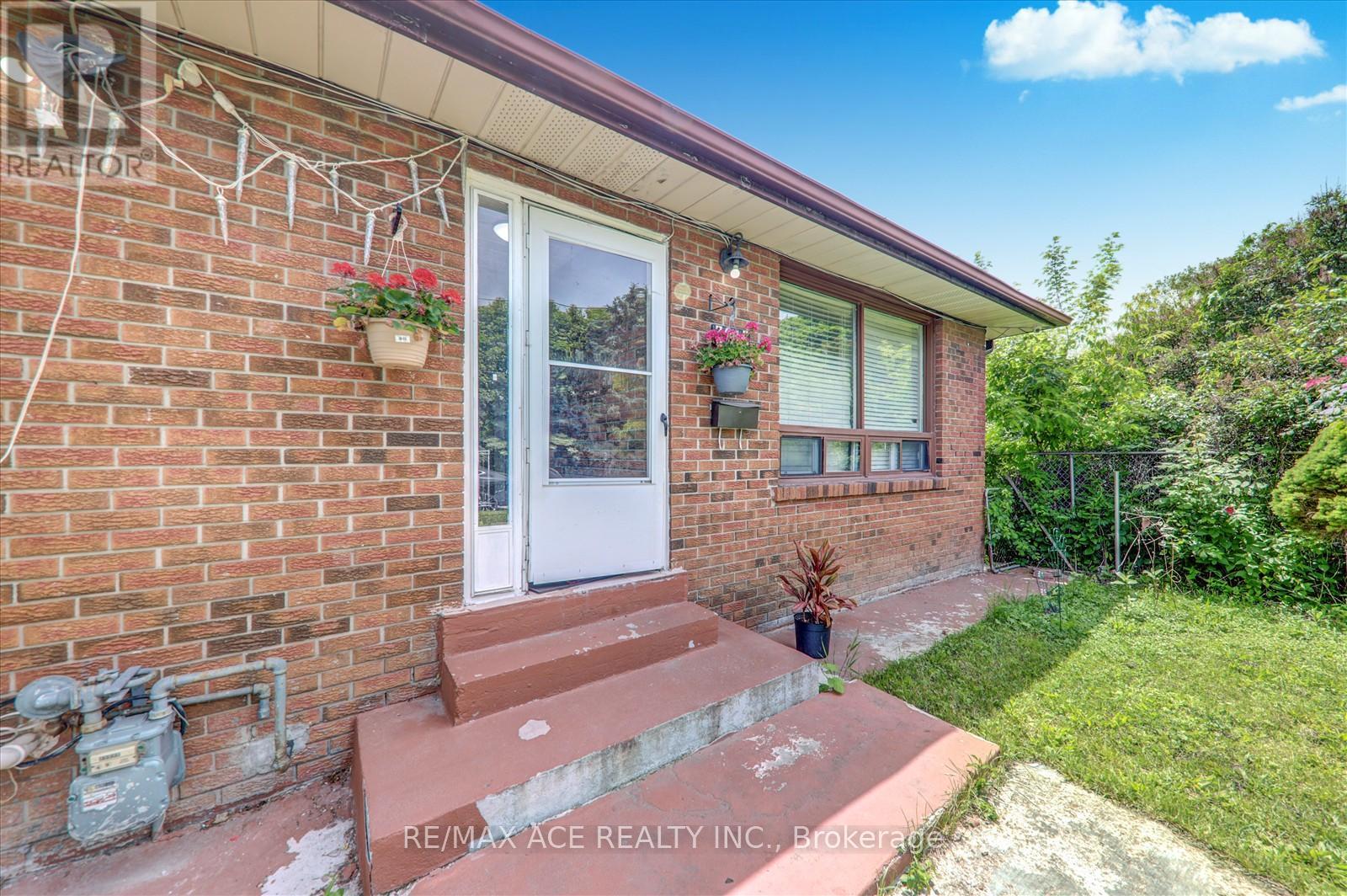 Property at 3215 PARKERHILL ROAD image 5