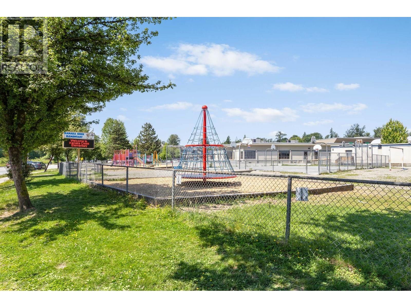 23537 Kanaka Way, Maple Ridge, British Columbia  V2W 1C8 - Photo 30 - R3013545
