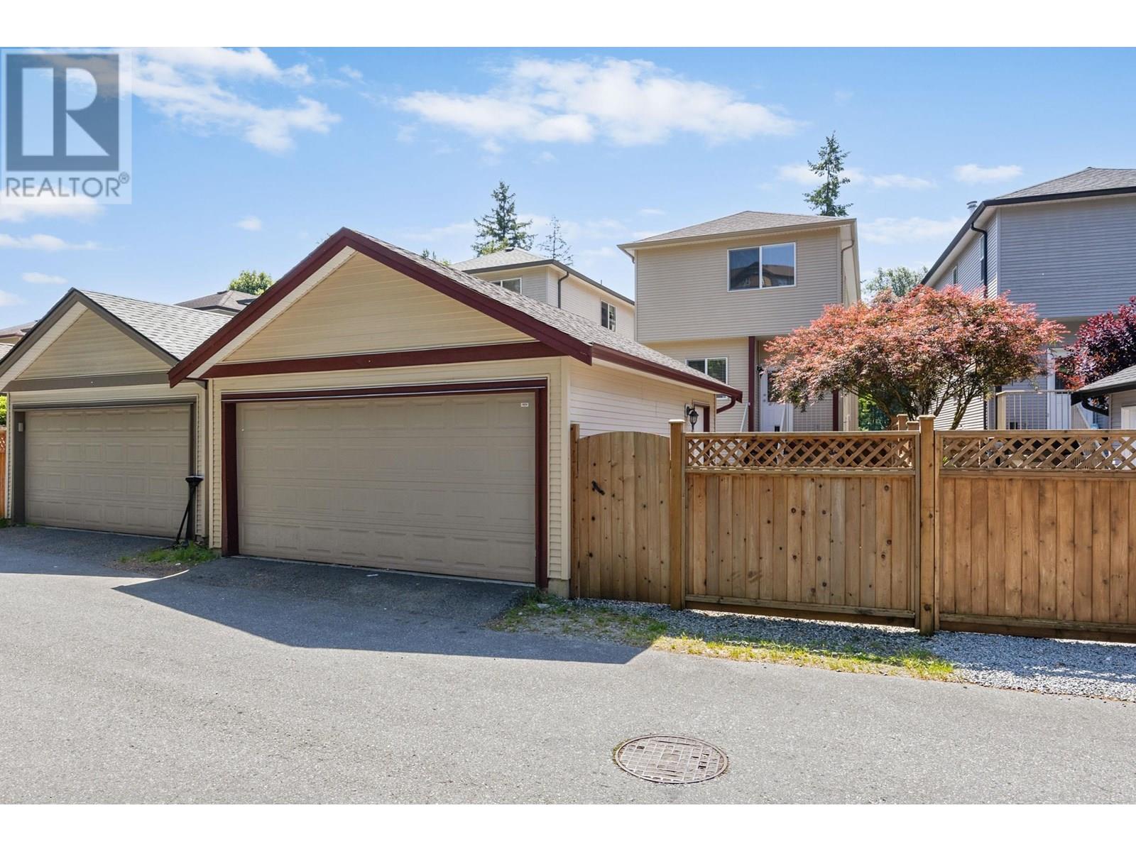 23537 Kanaka Way, Maple Ridge, British Columbia  V2W 1C8 - Photo 28 - R3013545