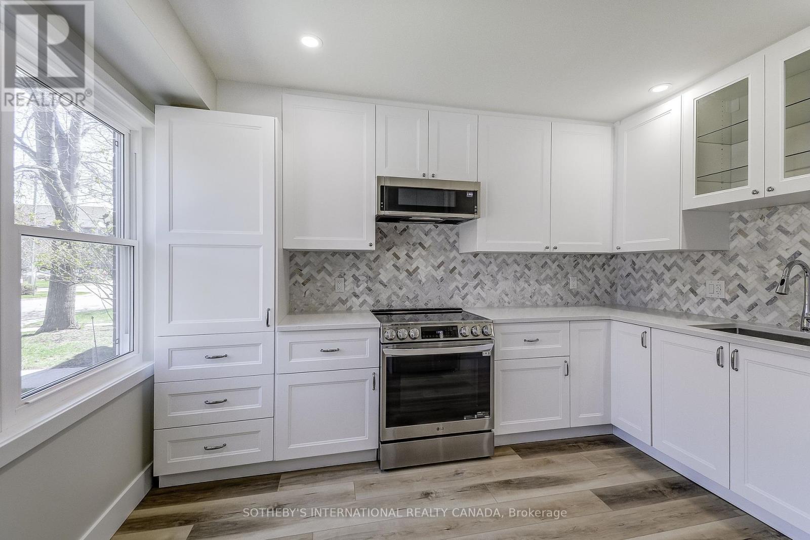 Property at 5 - 55 KERMAN AVENUE image 5