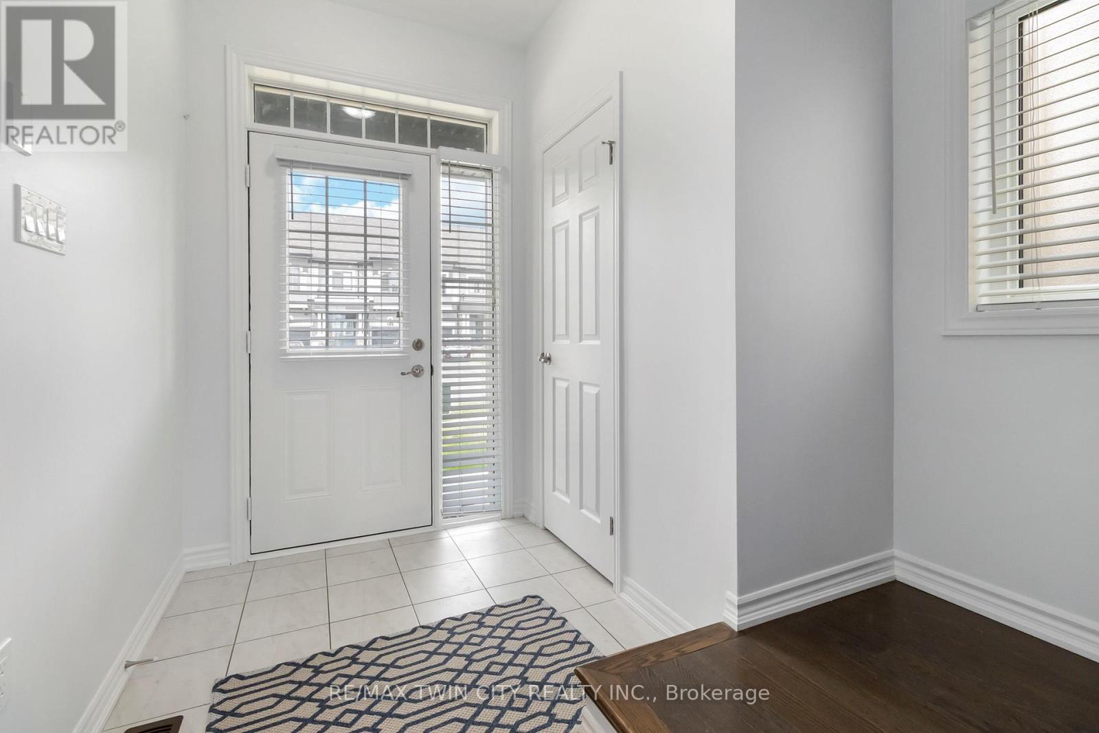 Property at 144 FLAGG AVENUE image 4