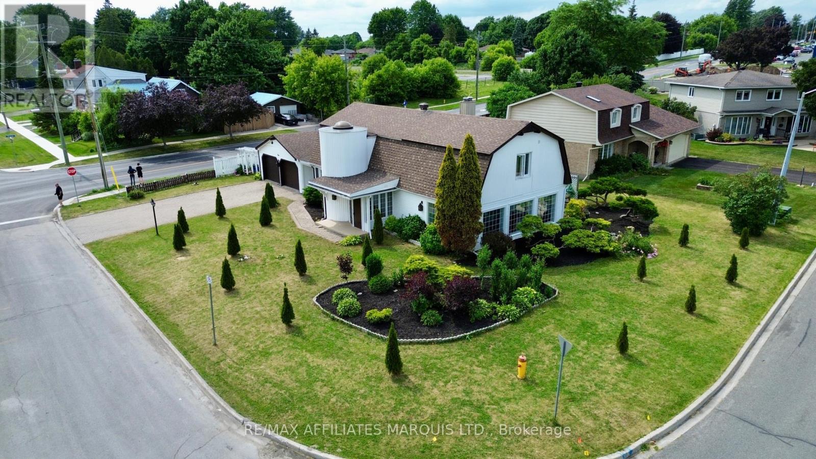 Property at 1 MONACO CRESCENT image 4