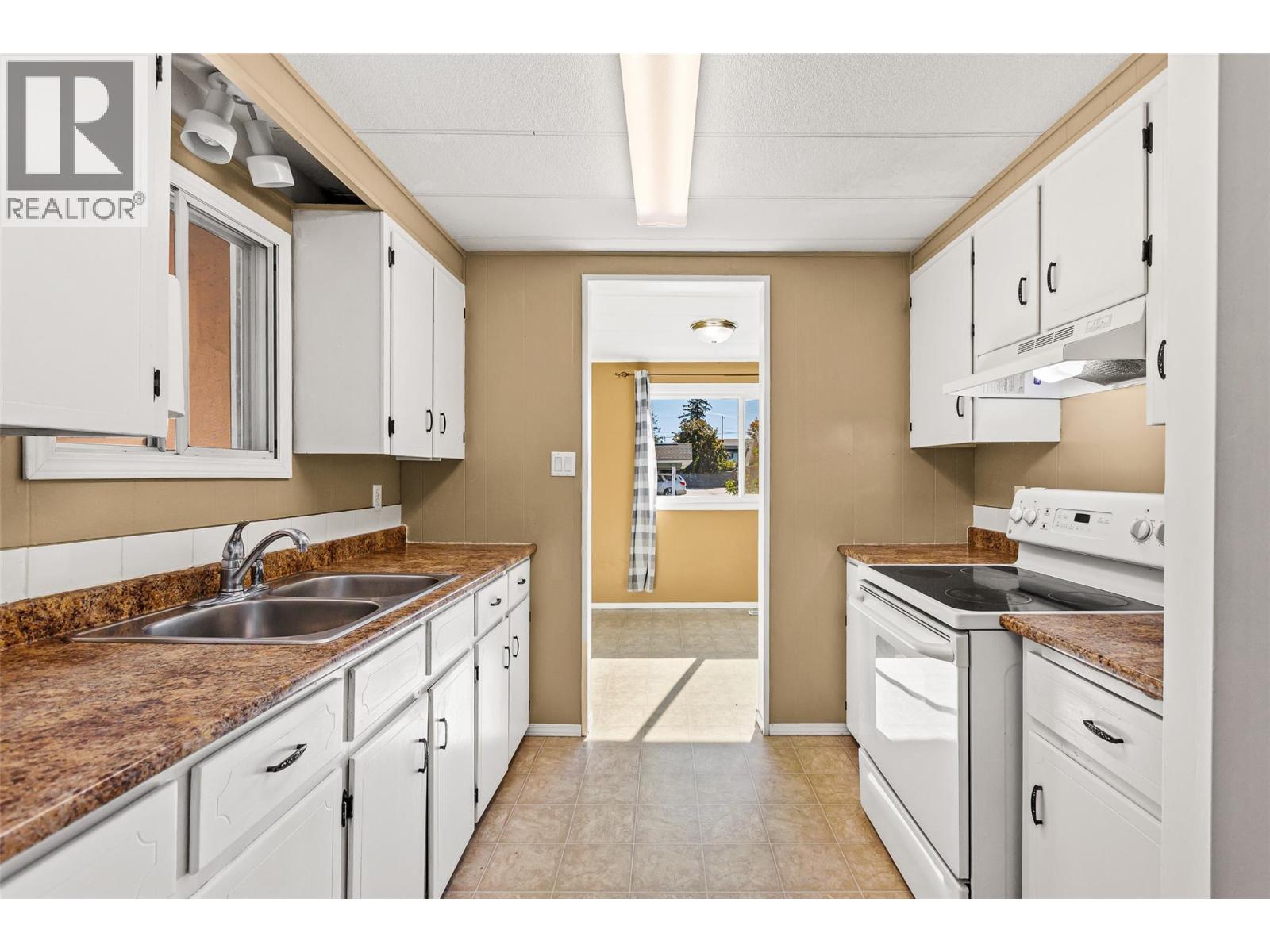 1416 Alder Street, Creston, British Columbia  V0B 1G4 - Photo 7 - 10352241