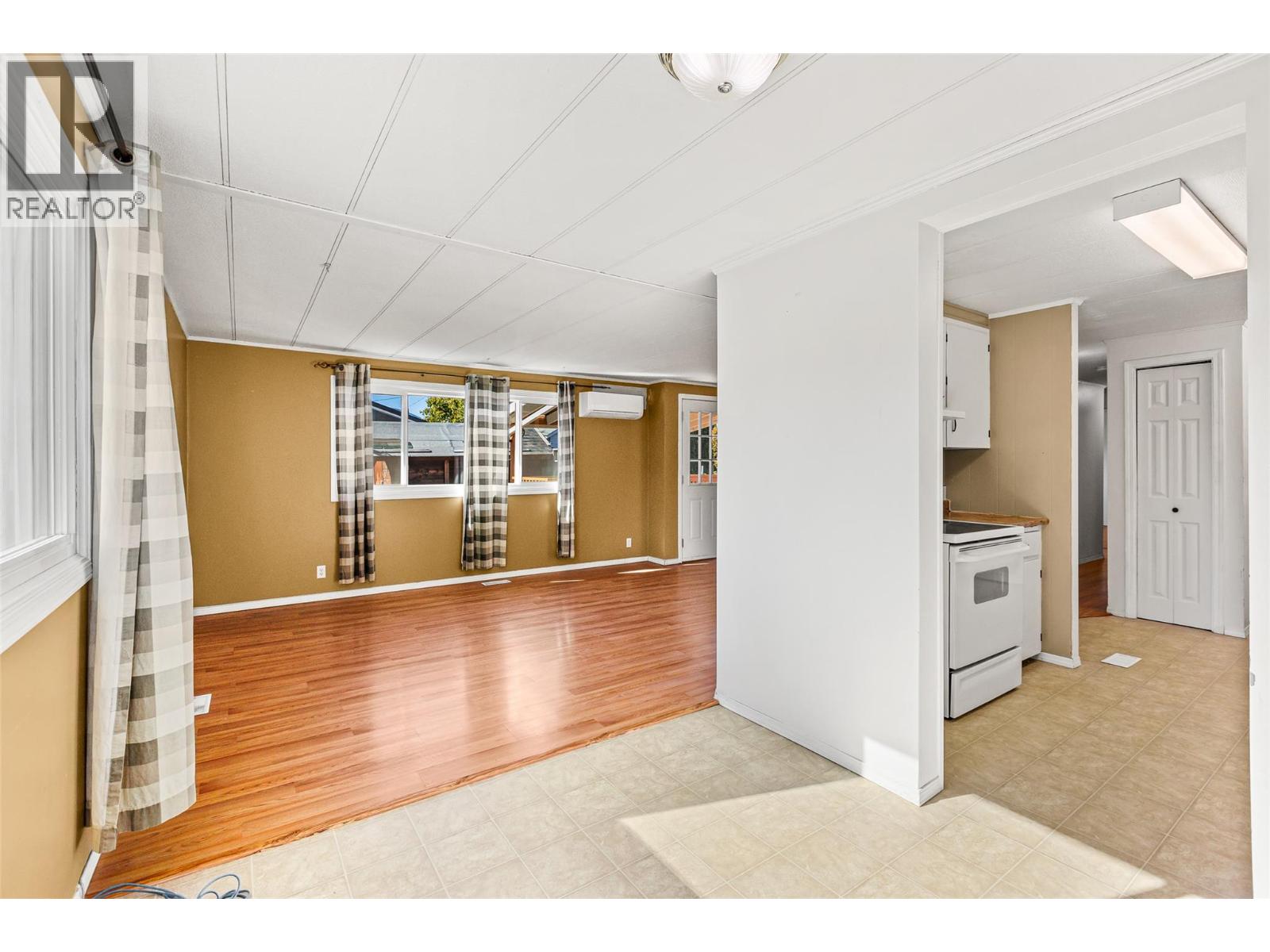 1416 Alder Street, Creston, British Columbia  V0B 1G4 - Photo 10 - 10352241