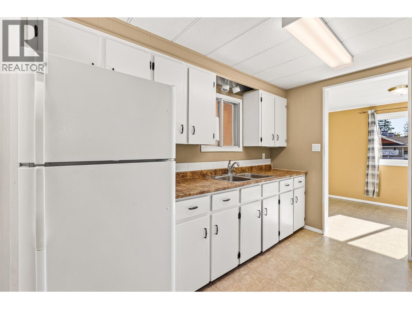 1416 Alder Street, Creston, British Columbia  V0B 1G4 - Photo 6 - 10352241