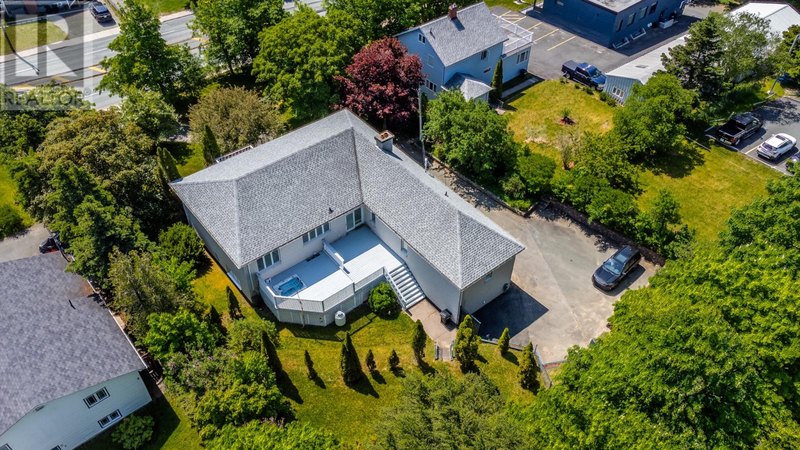 Property at 552 Topsail Road image 4