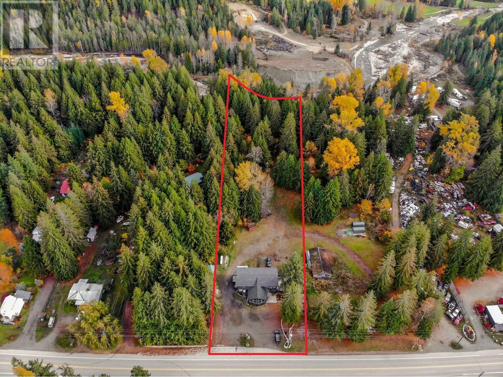 16102 3a Highway, Crawford Bay, British Columbia  V0B 1E0 - Photo 33 - 10352799