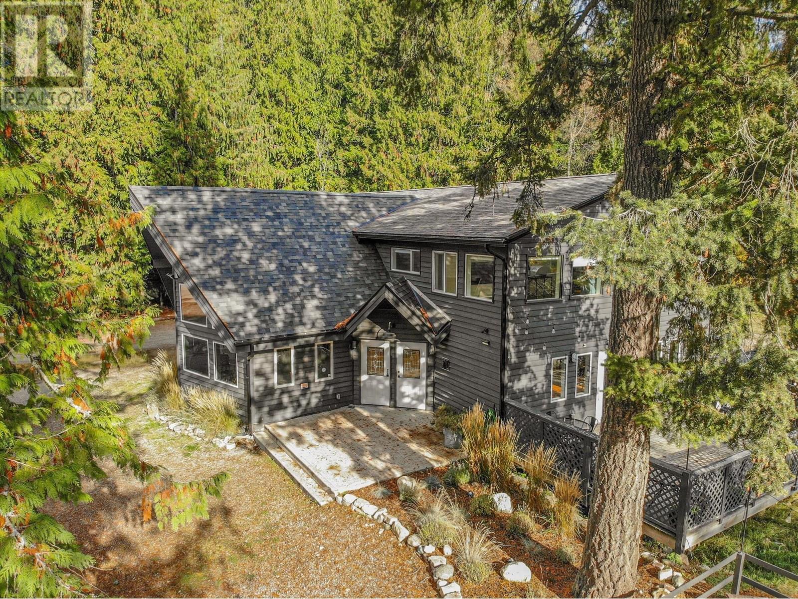 16102 3a Highway, Crawford Bay, British Columbia  V0B 1E0 - Photo 46 - 10352780