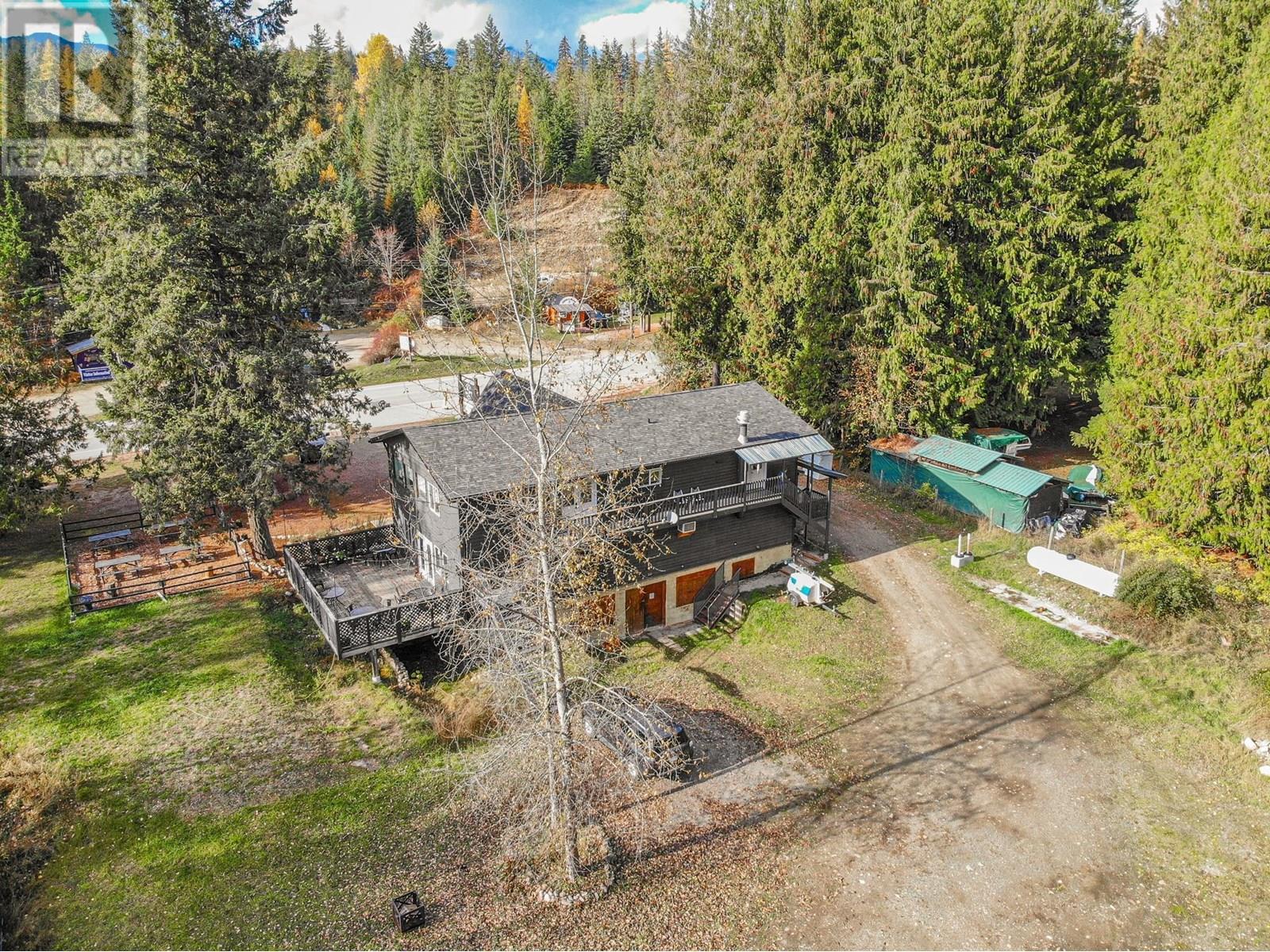 16102 3a Highway, Crawford Bay, British Columbia  V0B 1E0 - Photo 48 - 10352780
