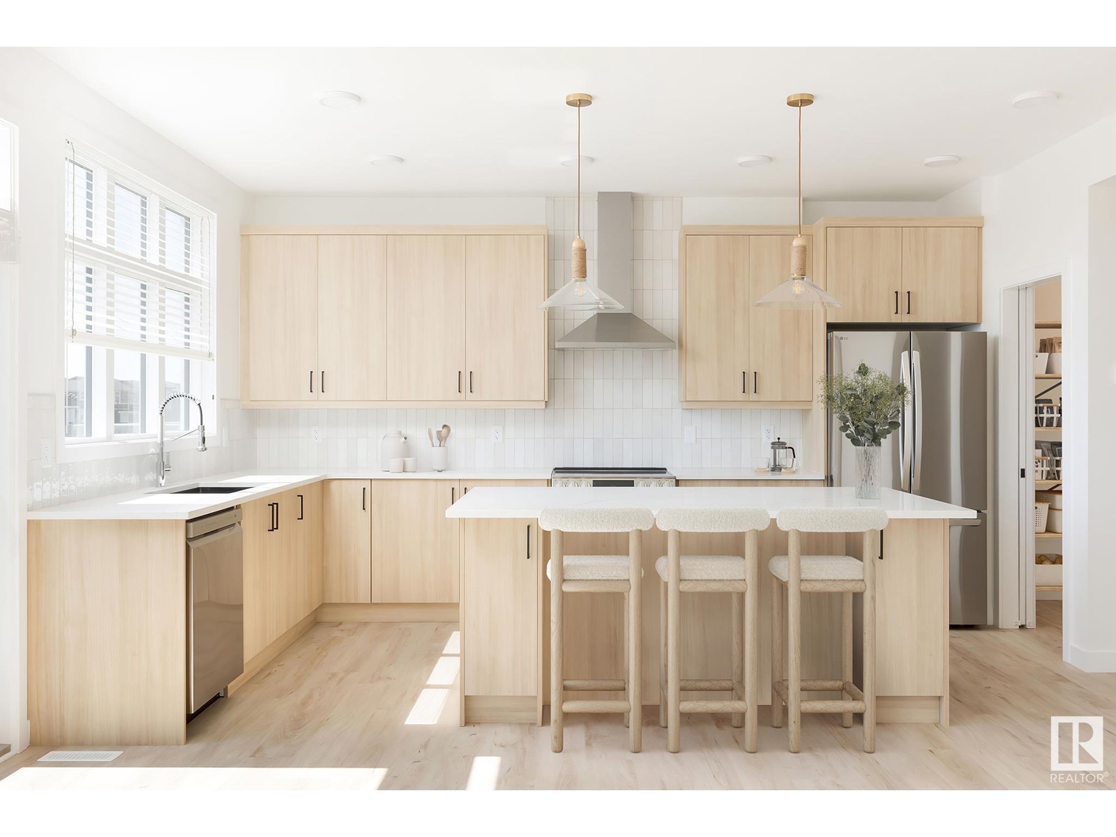 125 Calvinia Li, Sherwood Park, Alberta  T0B 0B0 - Photo 3 - E4442263