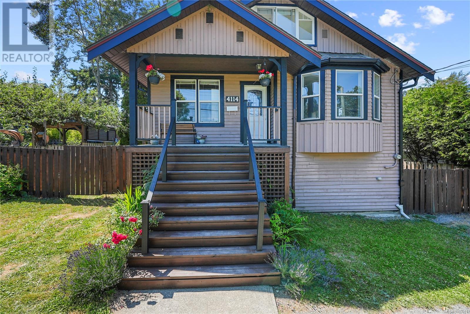 Property at 4114 Glanford Ave image 2