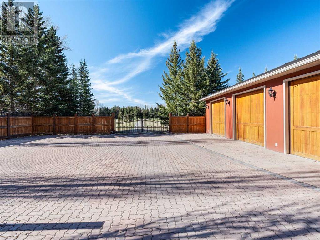 225 Huggard Road, Rural Rocky View County, Alberta  T3Z 2C2 - Photo 8 - A2217191