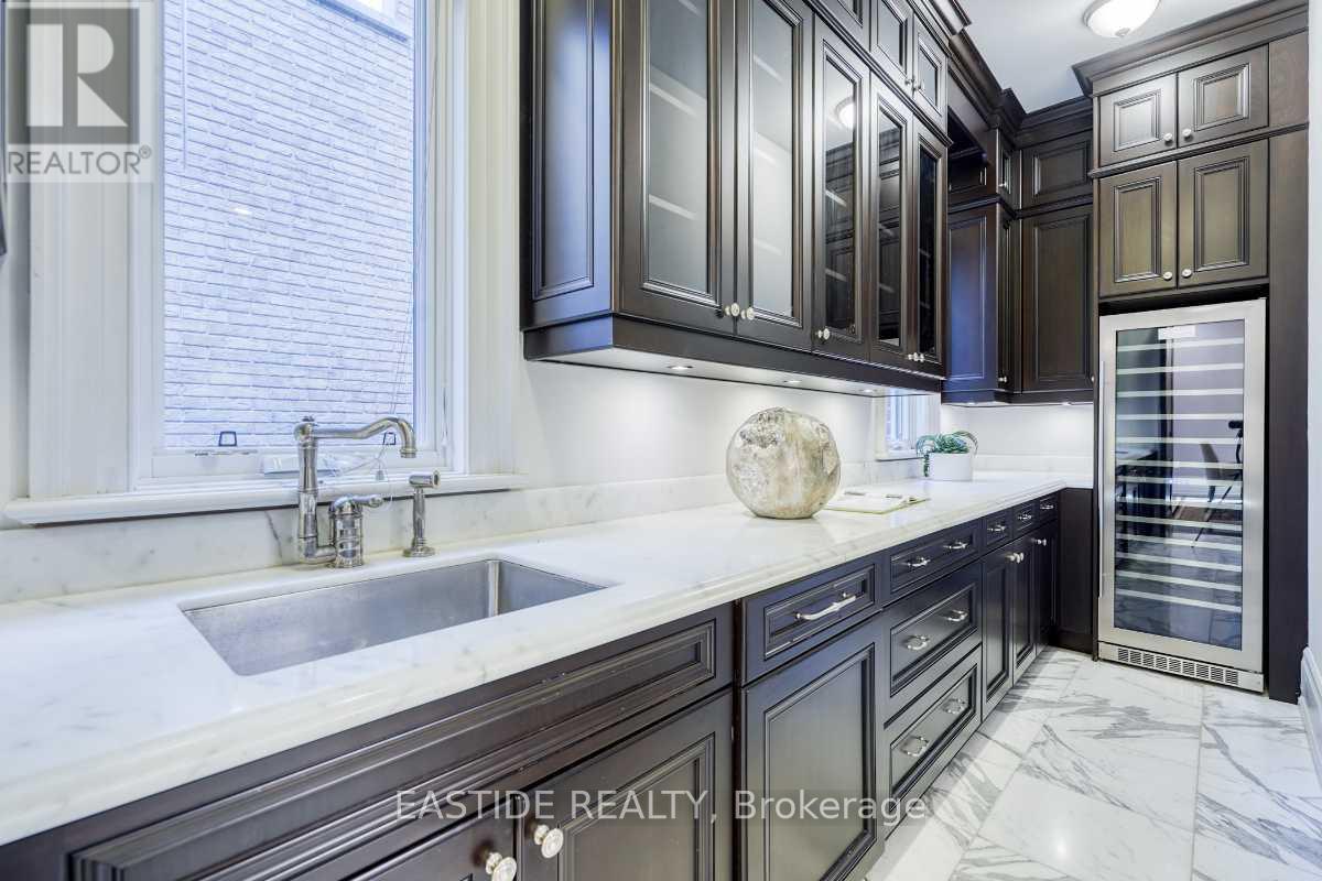 5 Swiftdale Place, Toronto, Ontario  M3B 1M3 - Photo 10 - C12230797