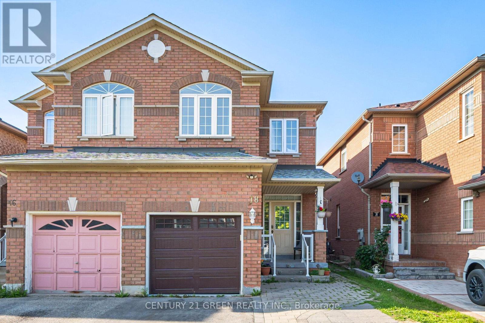 Property at 18 FIDDLEHEAD TERRACE image 1