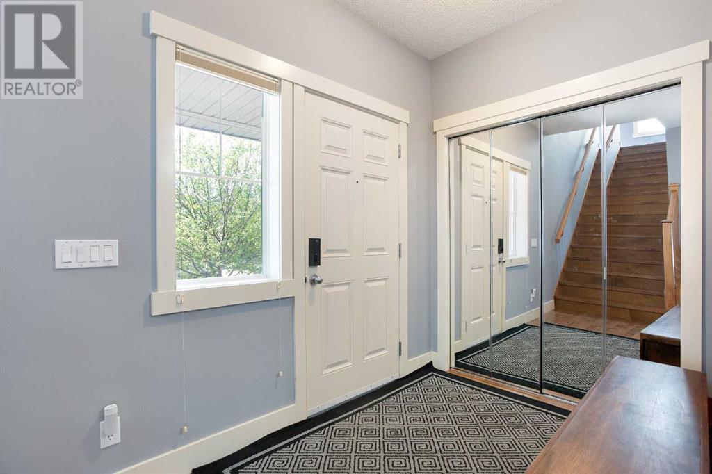 Property at 62 Panamount Road NW image 3