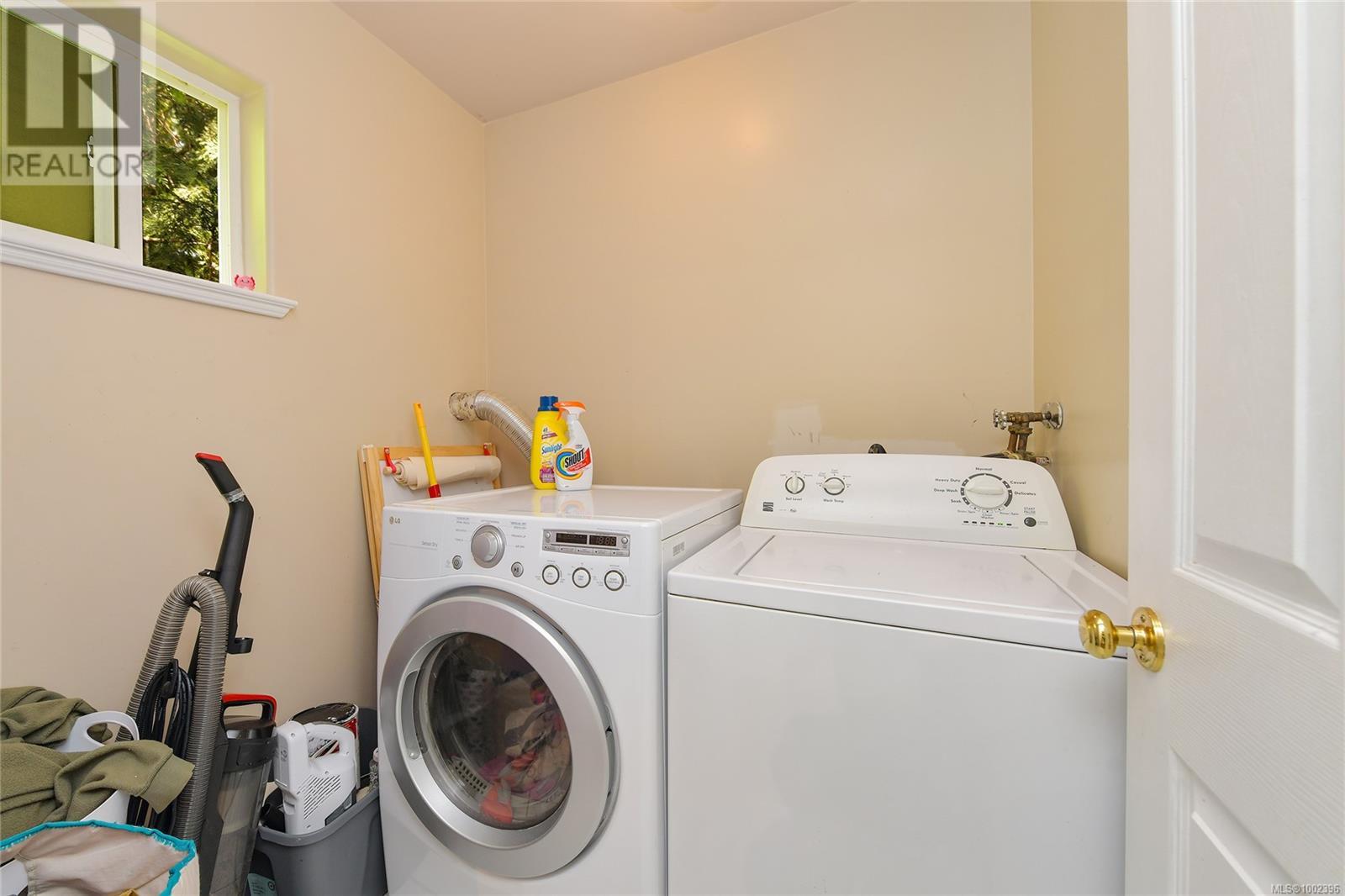 A & B 3232 Loledo Pl, Langford, British Columbia  V9C 3W6 - Photo 16 - 1002396